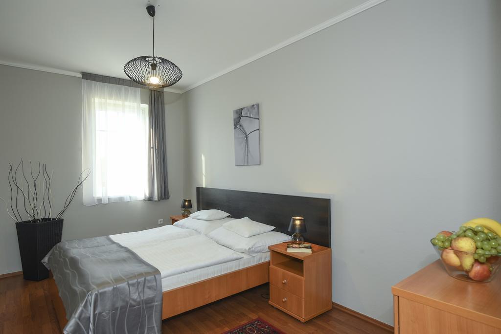 Salt Hill Apartmanok Egerszalók Екстериор снимка