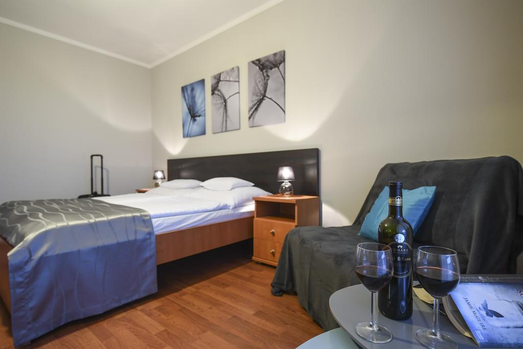 Salt Hill Apartmanok Egerszalók Екстериор снимка