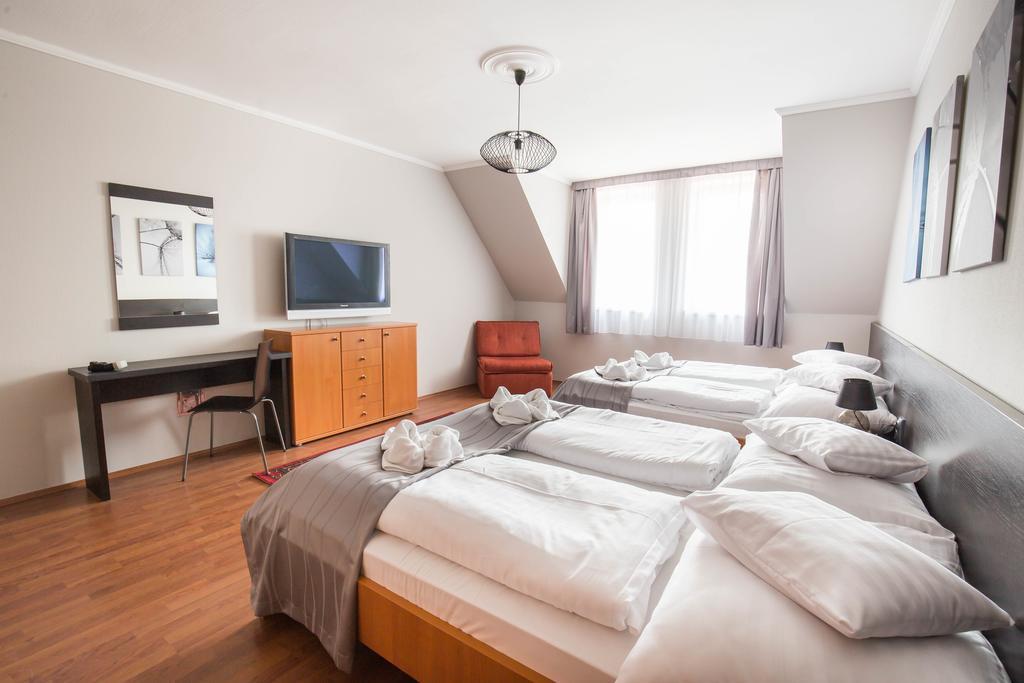Salt Hill Apartmanok Egerszalók Екстериор снимка