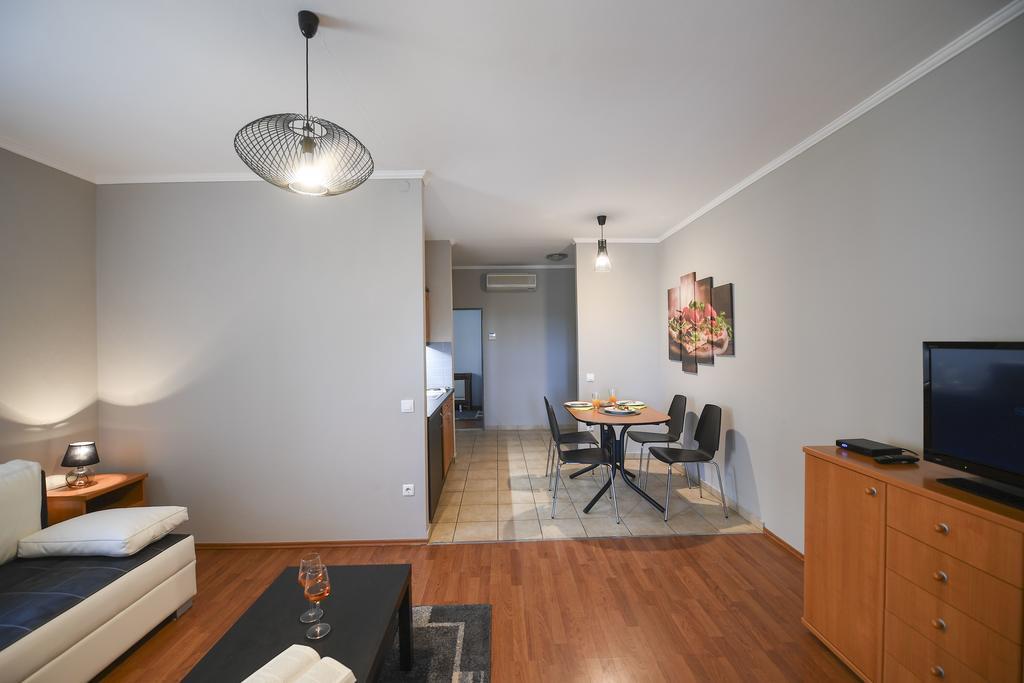 Salt Hill Apartmanok Egerszalók Екстериор снимка