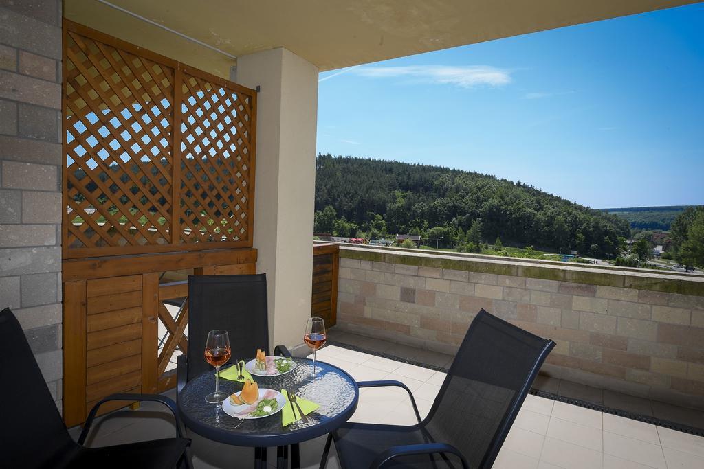 Salt Hill Apartmanok Egerszalók Екстериор снимка